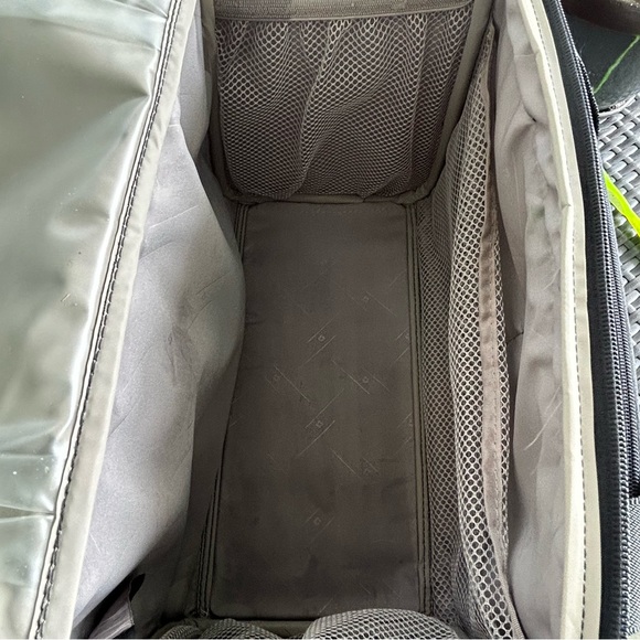 SAMSONITE Travel Duffle Bag/Weekender, Black. - Picture 5 of 16